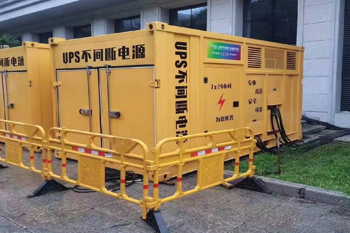 佳县发电机租赁施工现场